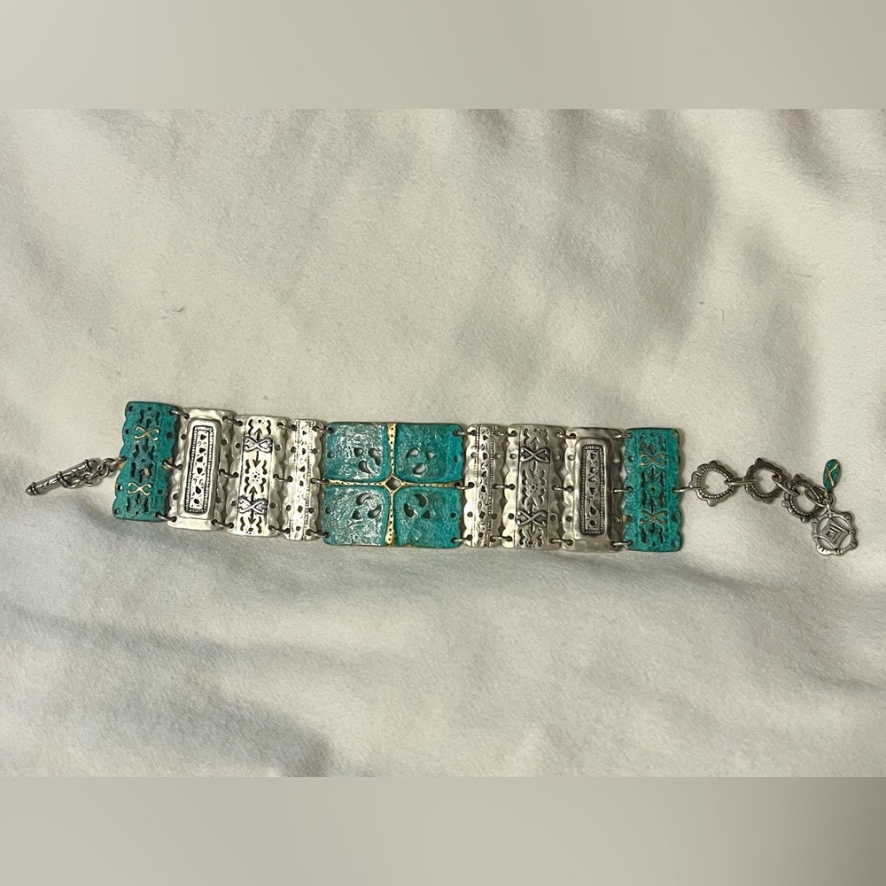 Silpada Silver & Patina Brass
Artifact Bracelet B2832